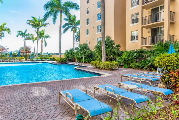$3,500 | 1801 North Flagler Drive, Unit 818 (FLEXIBLE SEASONAL), West Palm Beach, FL 33407