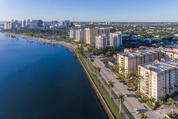$3,500 | 1801 North Flagler Drive, Unit 818 (FLEXIBLE SEASONAL), West Palm Beach, FL 33407