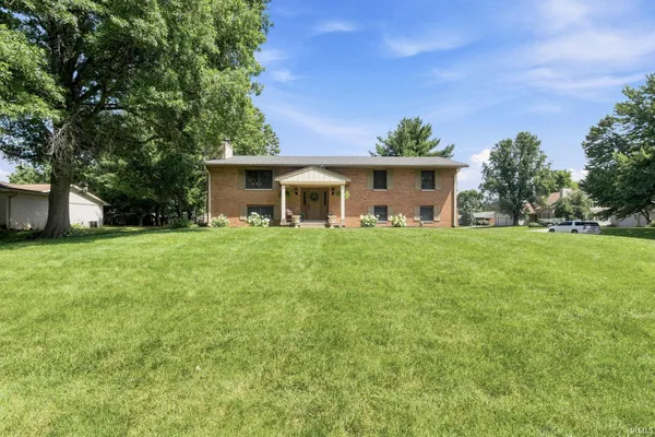 $525,000 | 1059 South Southernview Drive, Lafayette, IN 47909