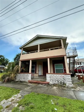 $1,100 | 610 14th Street North, Unit 2, St. Petersburg, FL 33705