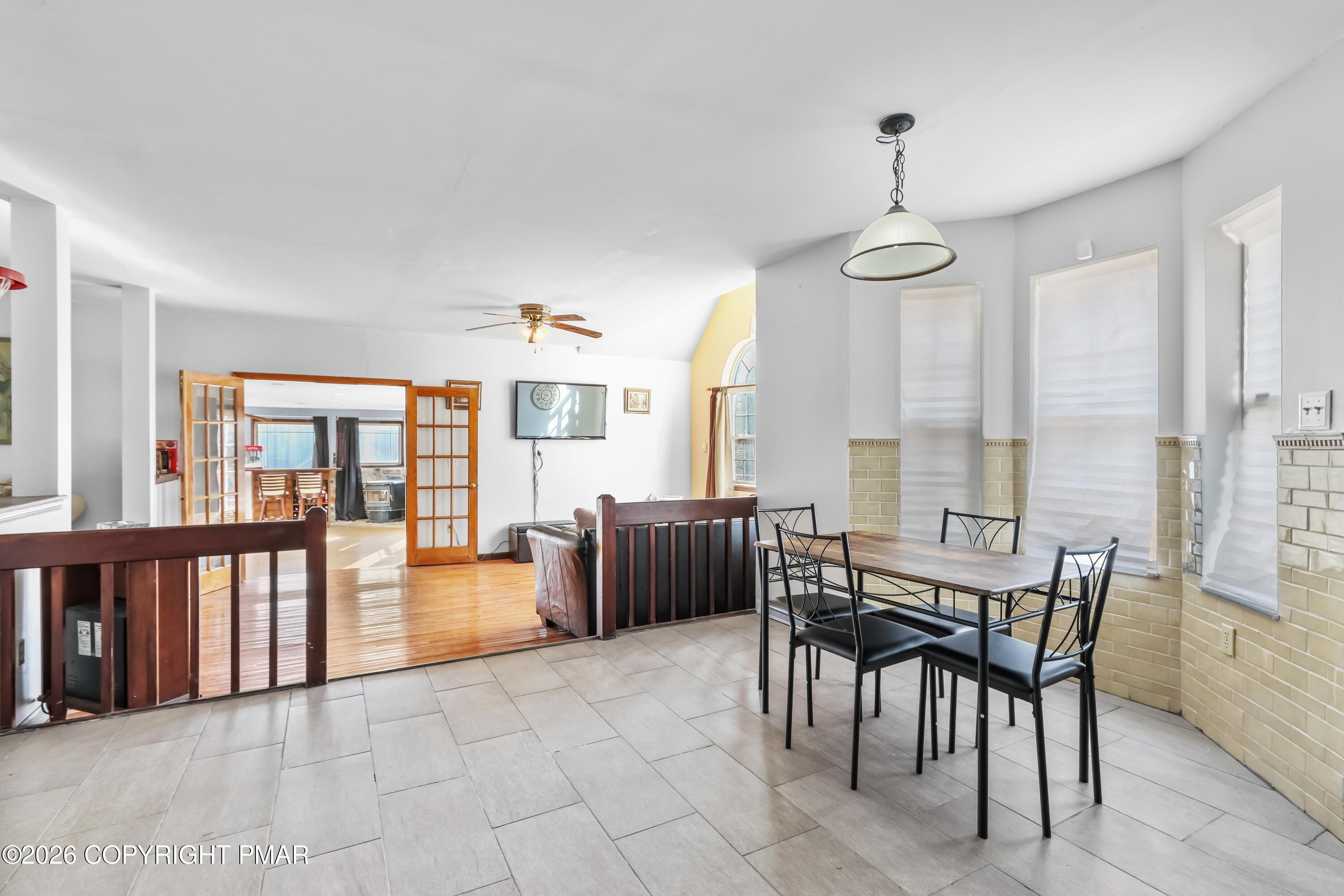 2247 Reo Drive Effort, PA 18330 - Photo 14 of 41 095A5586