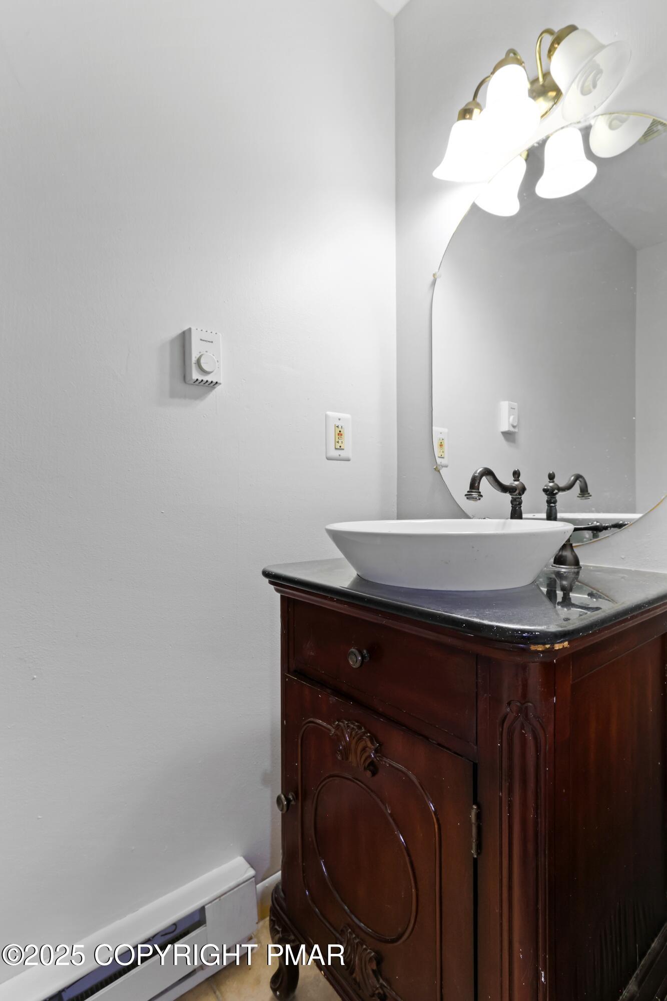 2247 Reo Drive Effort, PA 18330 - Photo 21 of 41 095A4465