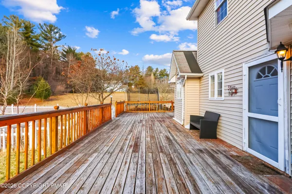 $434,900 | 2247 Reo Drive, Effort, PA 18330