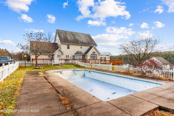 $434,900 | 2247 Reo Drive, Effort, PA 18330