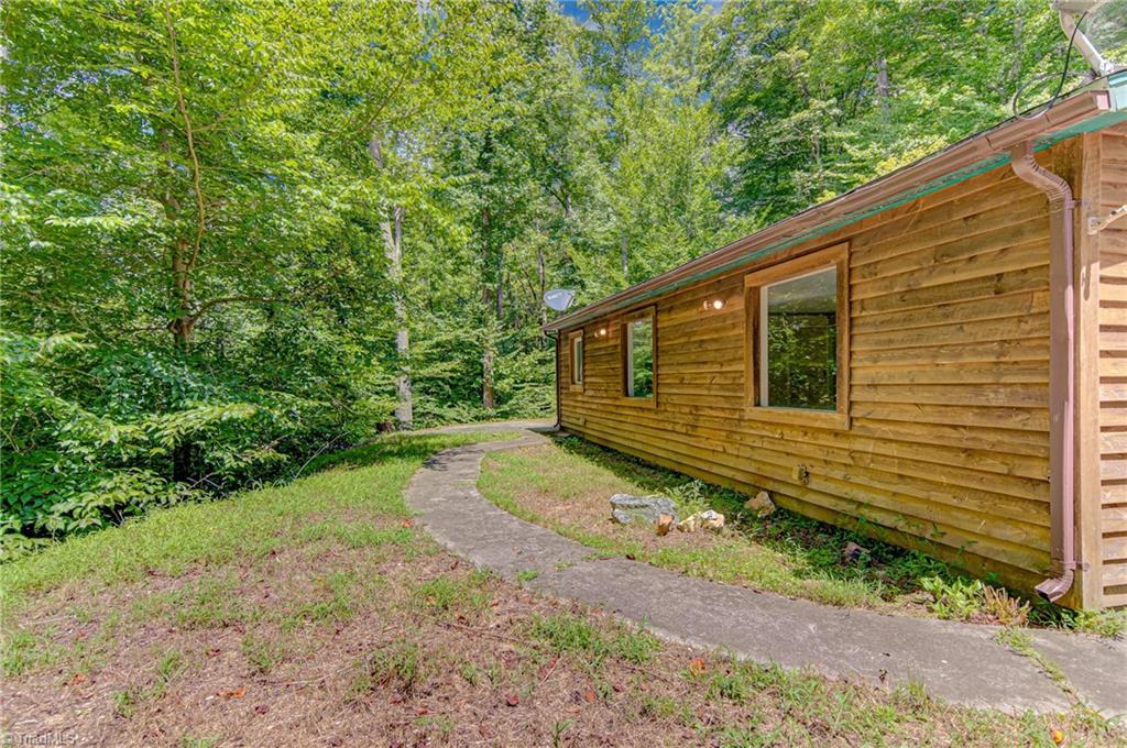 6693 Hummingbird Hollow Rural Hall, NC 27045 - Photo 23 of 30