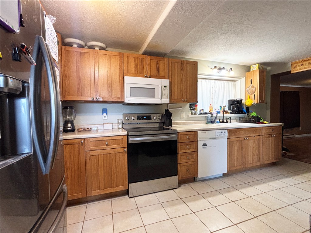 1831 Montanis Avenue Rice Lake, WI 54868 - Photo 6 of 24