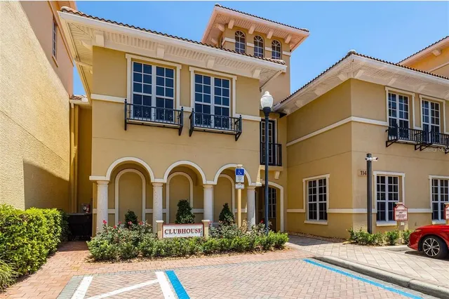 $2,550 | 126 Beach Haven Lane, Unit 126, Tampa, FL 33609