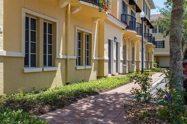 $2,550 | 126 Beach Haven Lane, Unit 126, Tampa, FL 33609