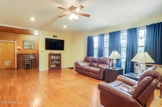 $430,000 | 221 3rd Street North, Wiggins, MS 39577