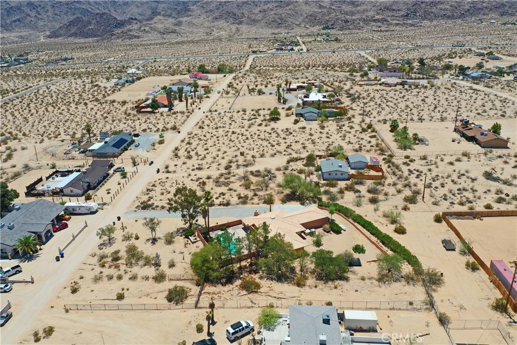 6144 Carodean Road Twentynine Palms, CA 92277 - Photo 6 of 71