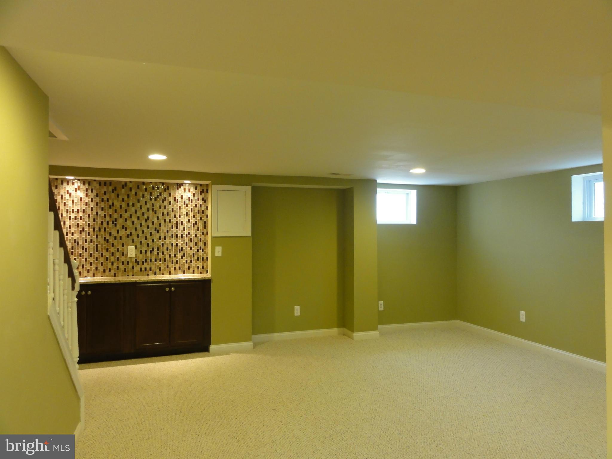 1500 East Cold Spring Lane Baltimore, MD 21218 - Photo 5 of 30 Family Room