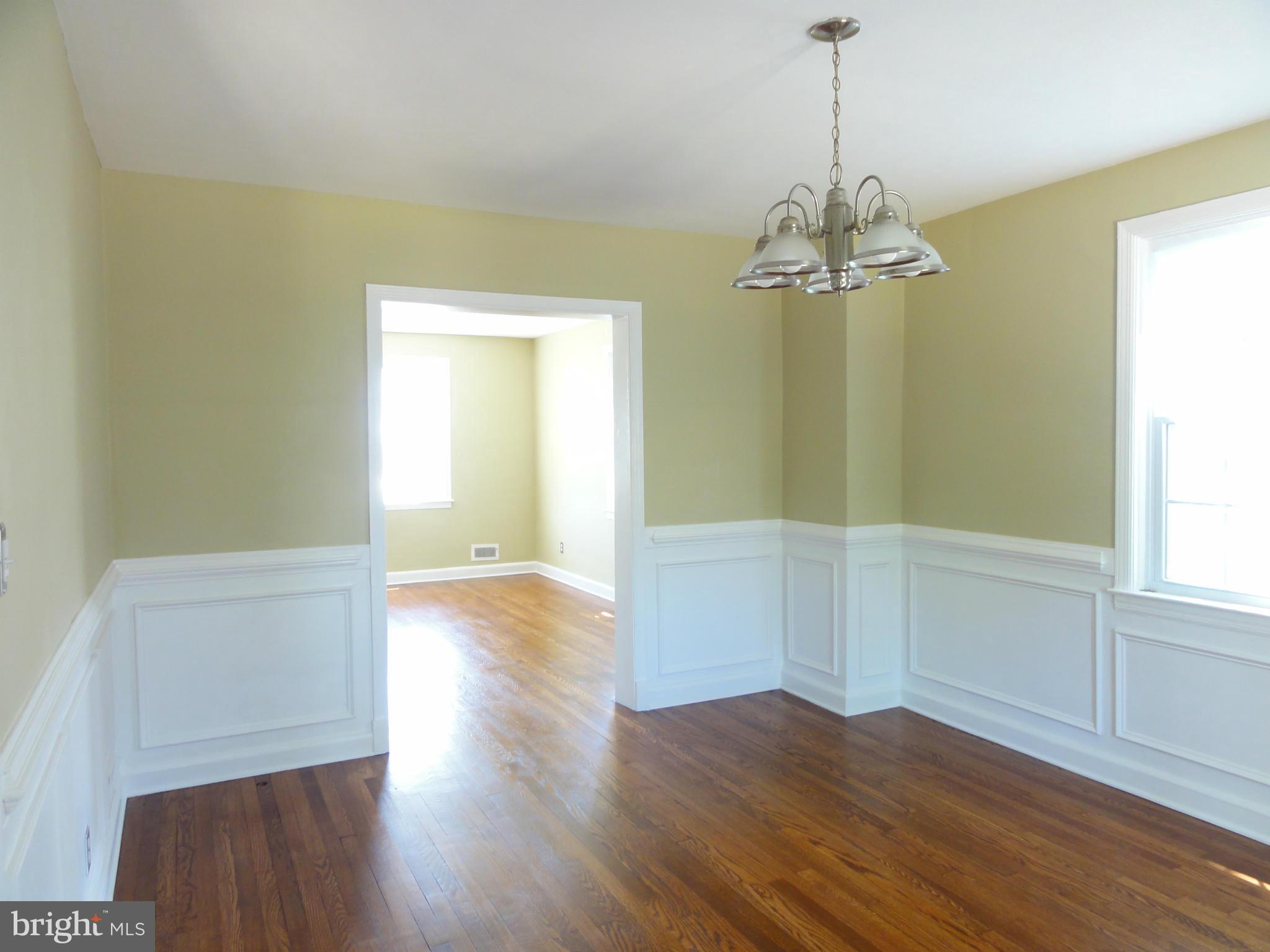 1500 East Cold Spring Lane Baltimore, MD 21218 - Photo 8 of 30 Dining Room