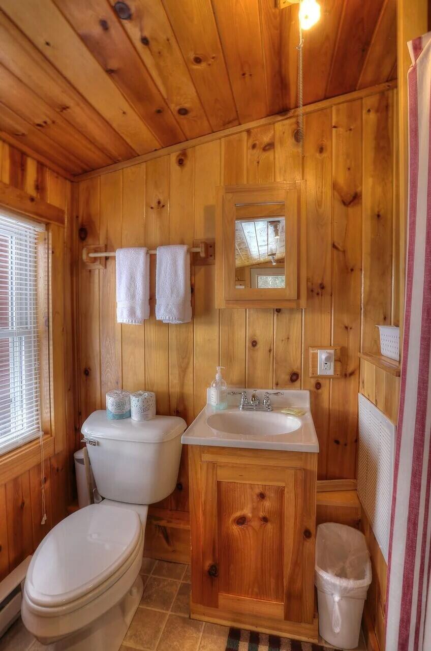 3504 Main Street Rangeley, ME 04970 - Photo 14 of 25 Bathroom