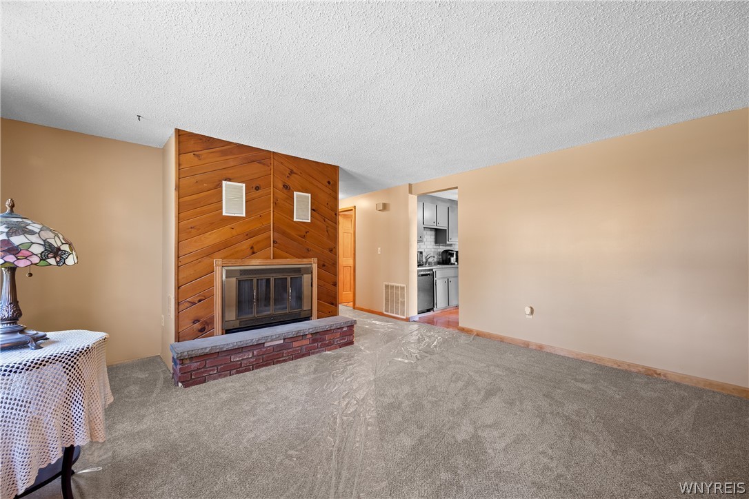 4680 Milestrip Road Hamburg, NY 14219 - Photo 8 of 29