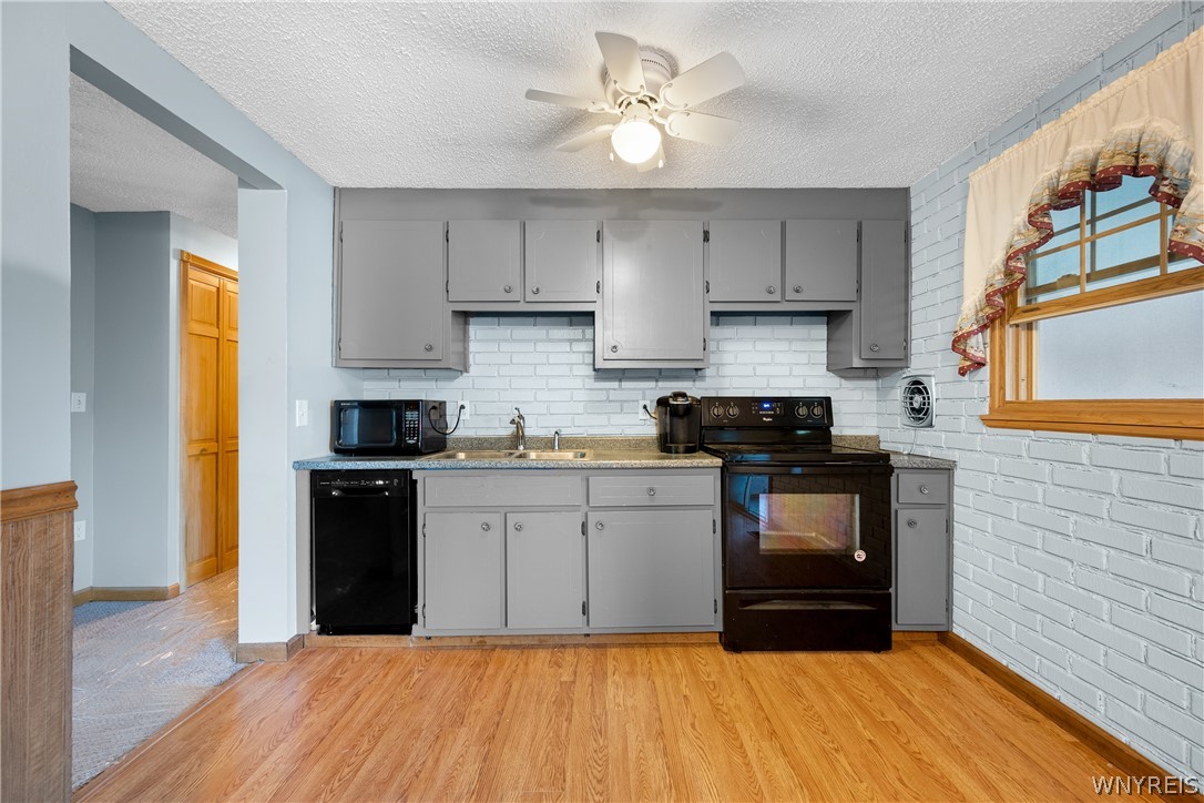 4680 Milestrip Road Hamburg, NY 14219 - Photo 10 of 29