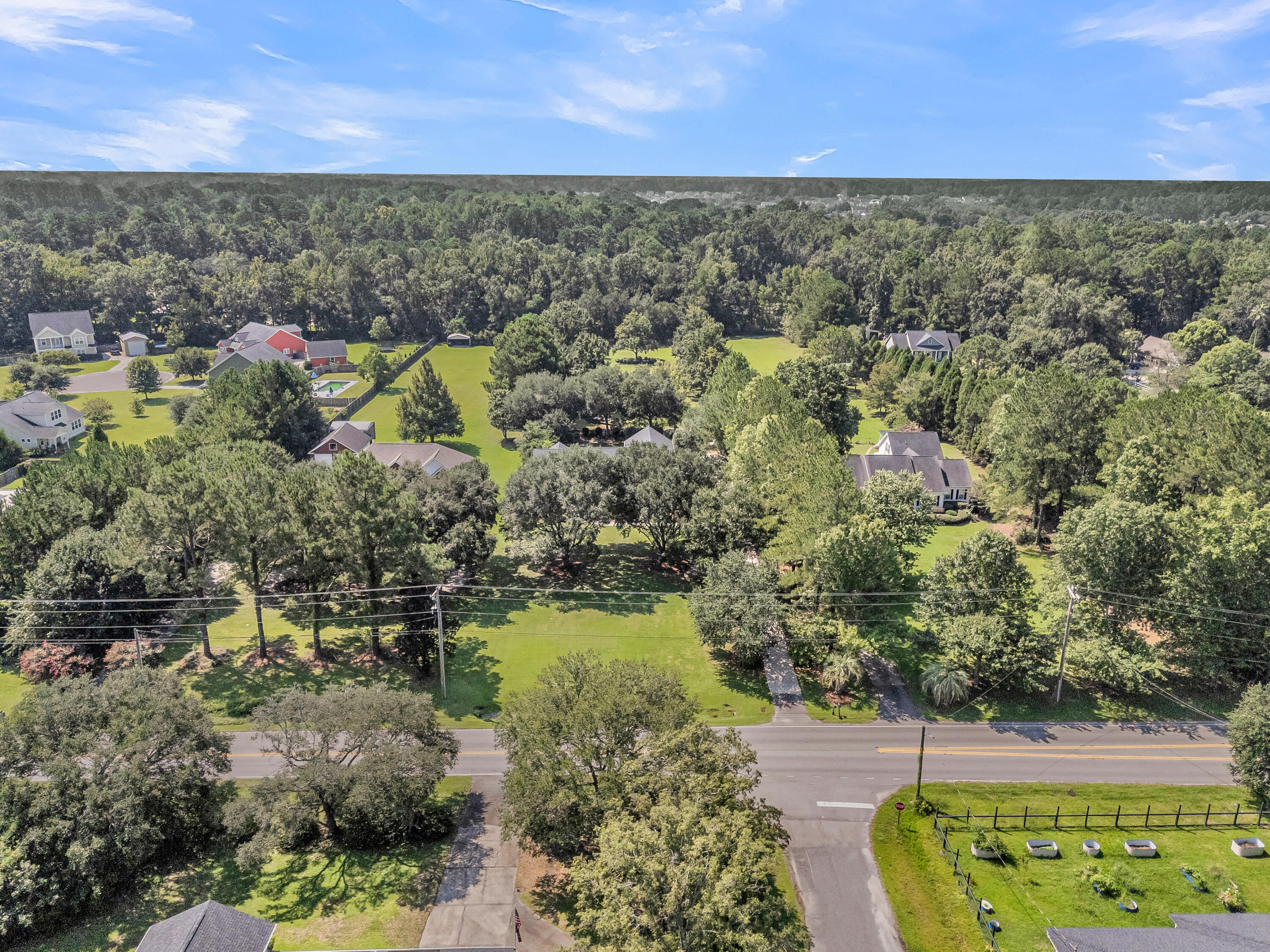 179 West Butternut Road Summerville, SC 29483 - Photo 88 of 89 88. 179 W Butternut Rd Summerville SC 29