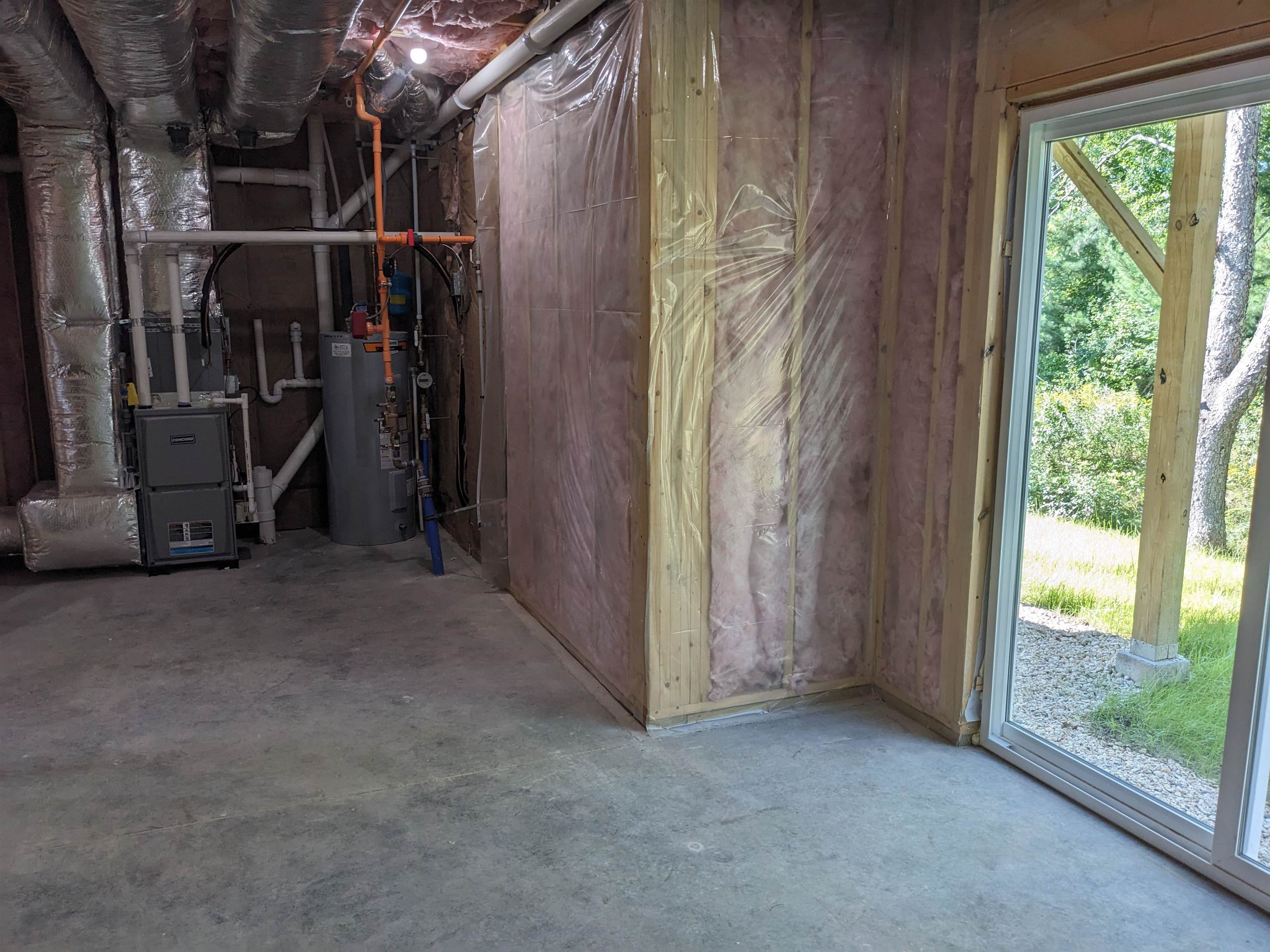 17 B Biggs Avenue, Unit 17B Epping, NH 03042 - Photo 23 of 24