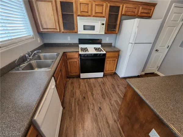 $1,900 | 4009 Yellow Mandarin Avenue, North Las Vegas, NV 89081