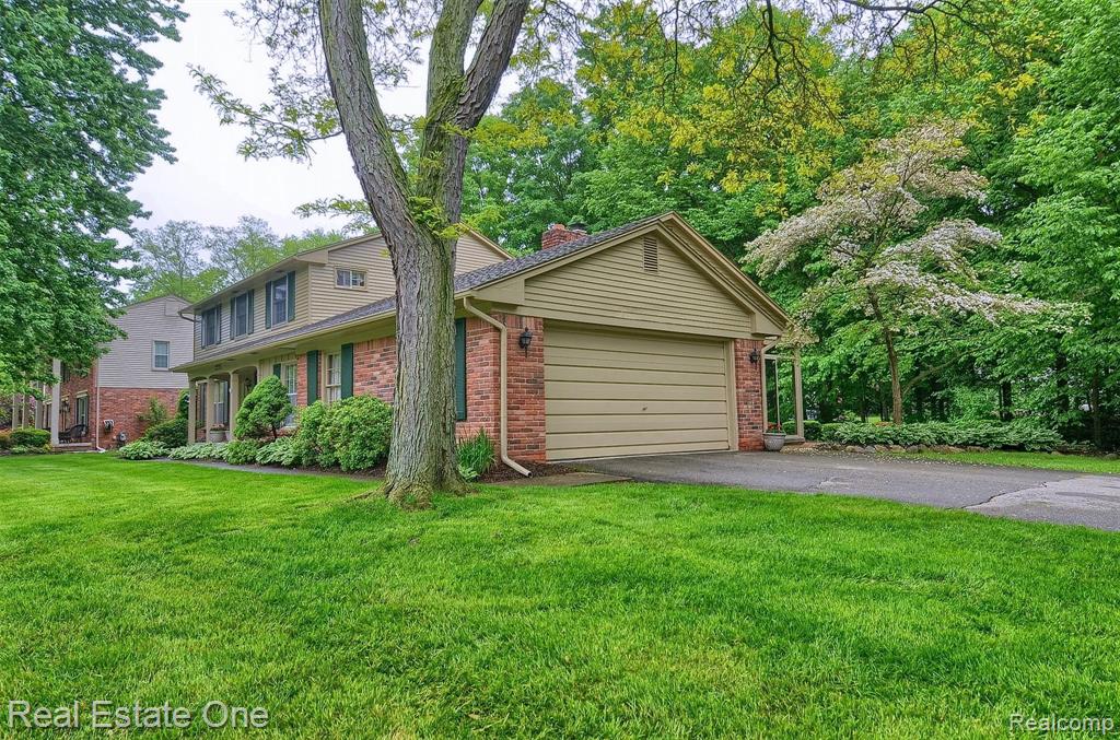 33877 Hunters Pointe Road Farmington Hills, MI 48331 - Photo 44 of 44