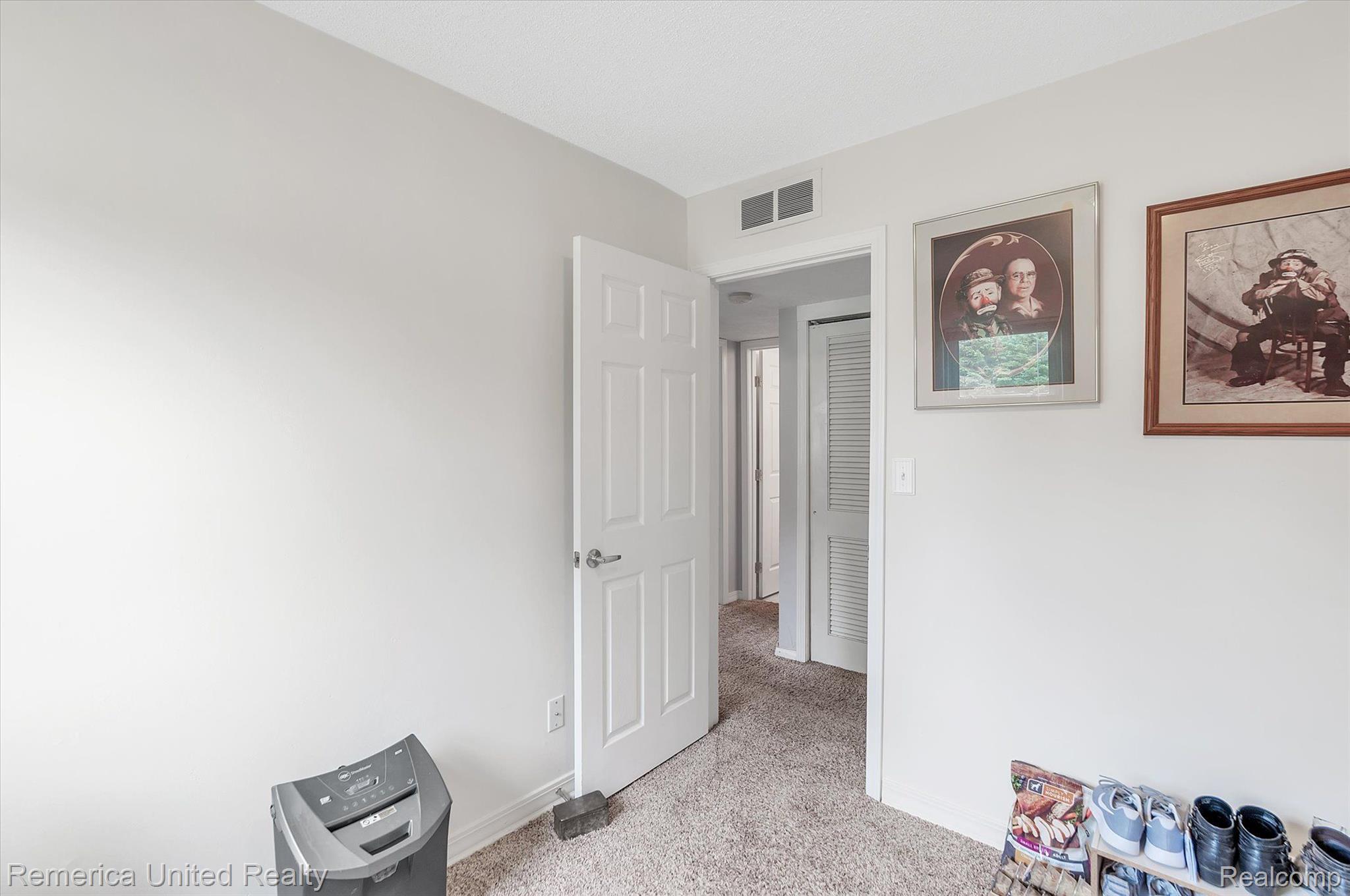 14527 Elwell Road Belleville, MI 48111 - Photo 16 of 32 Gallery Image 16