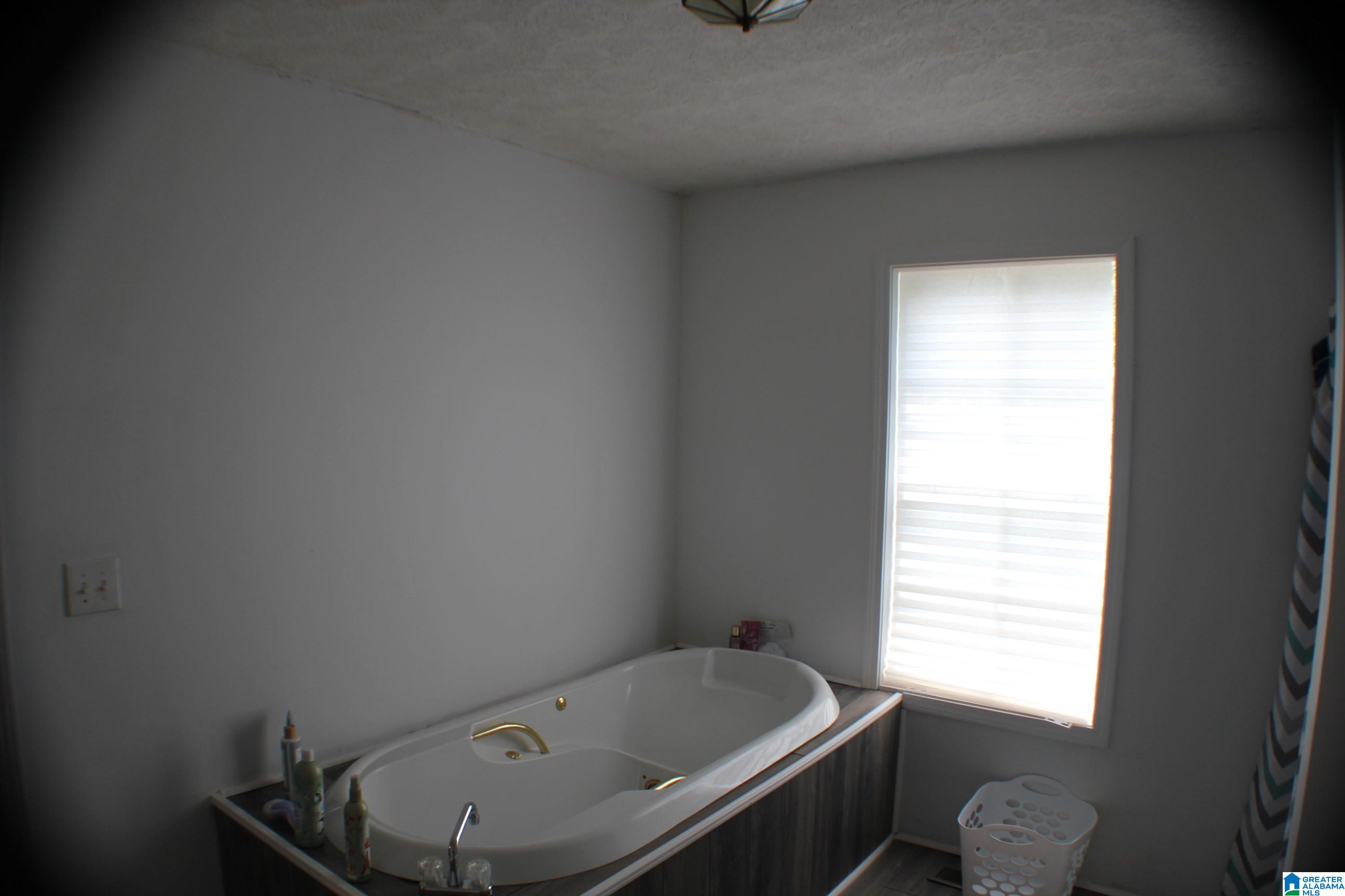 1802 9th Street North Clanton, AL 35045 - Photo 18 of 33