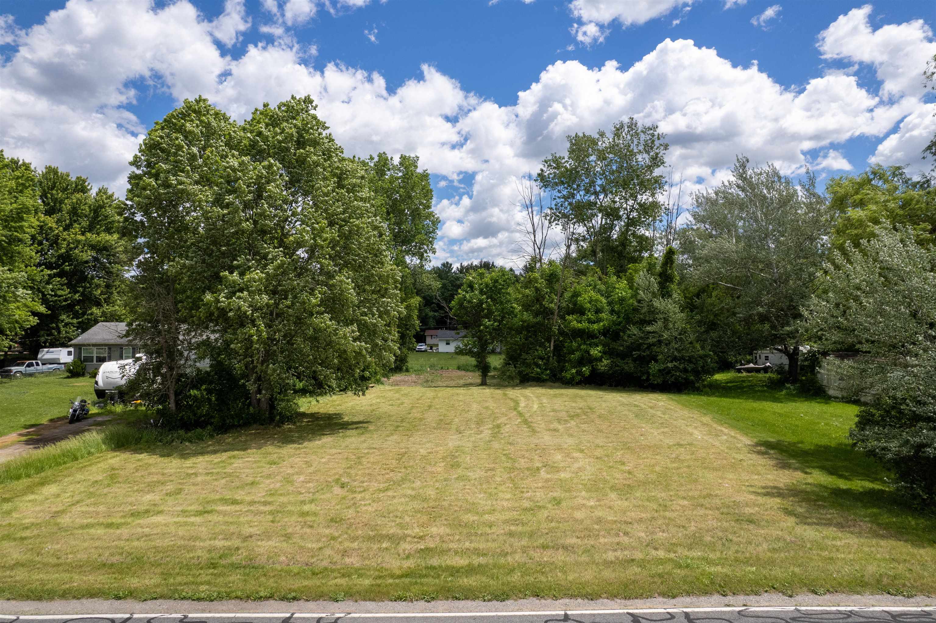 1318 Sandow Road Midland, MI 48640 - Photo 3 of 17