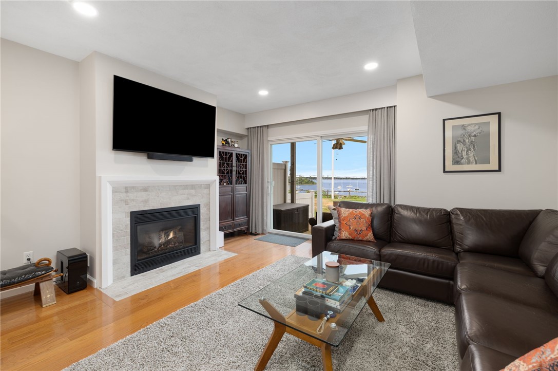 4480 Post Road, Unit 7 Warwick, RI 02818 - Photo 6 of 36