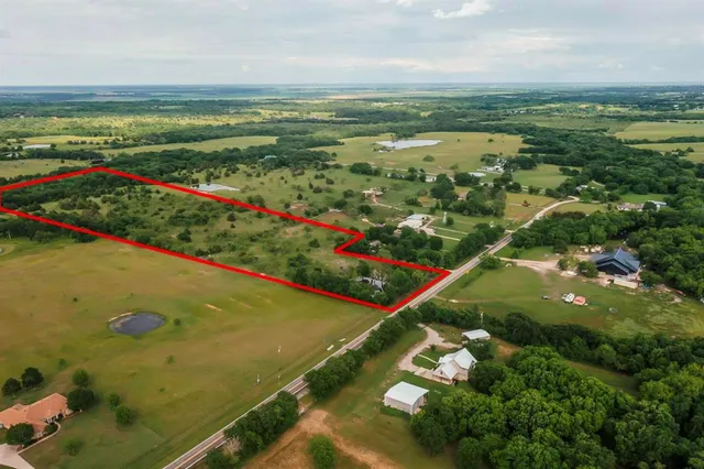 a view of an outdoor space with a lake view