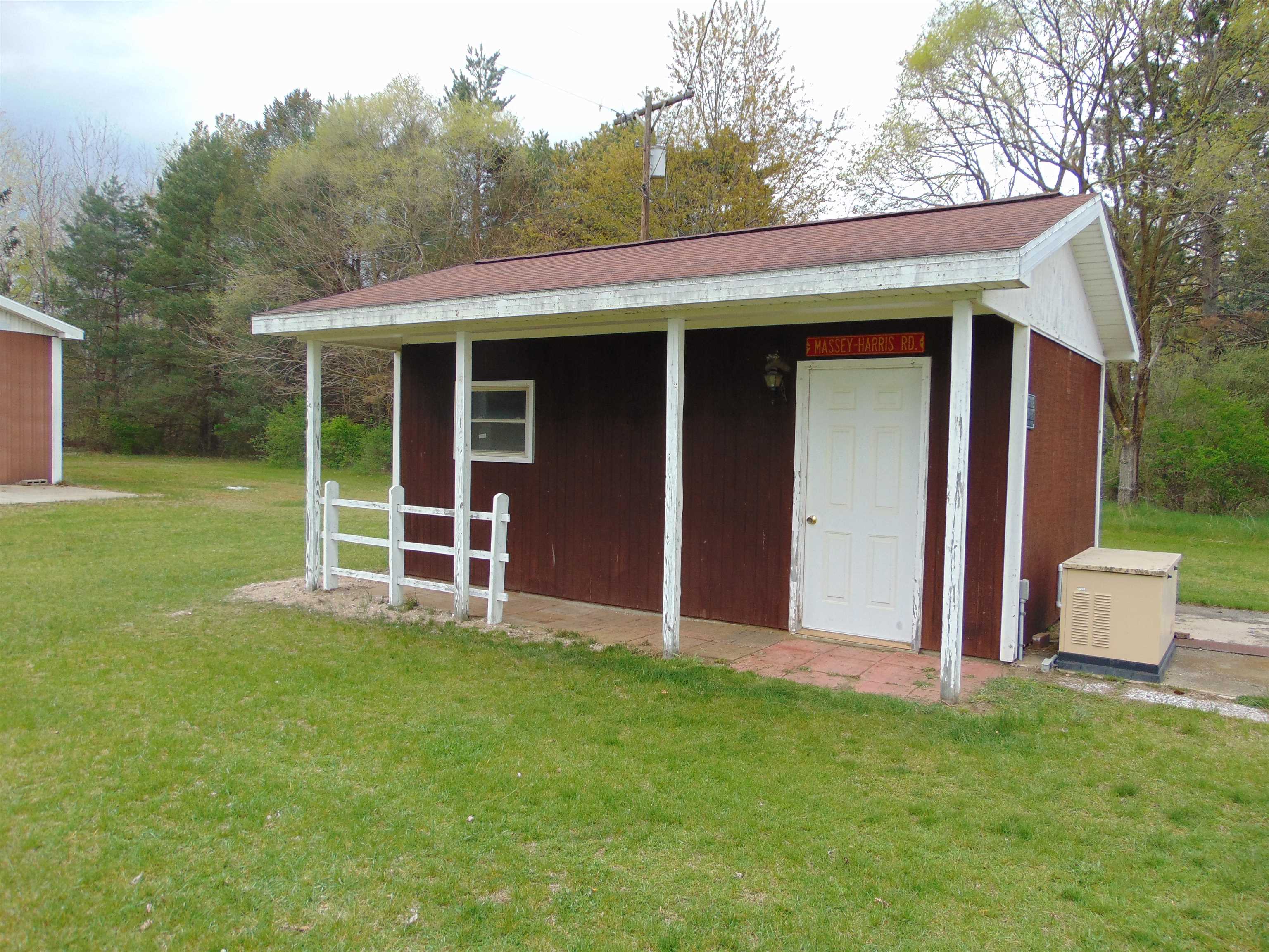 186 South Luce Road Ithaca, MI 48847 - Photo 51 of 60
