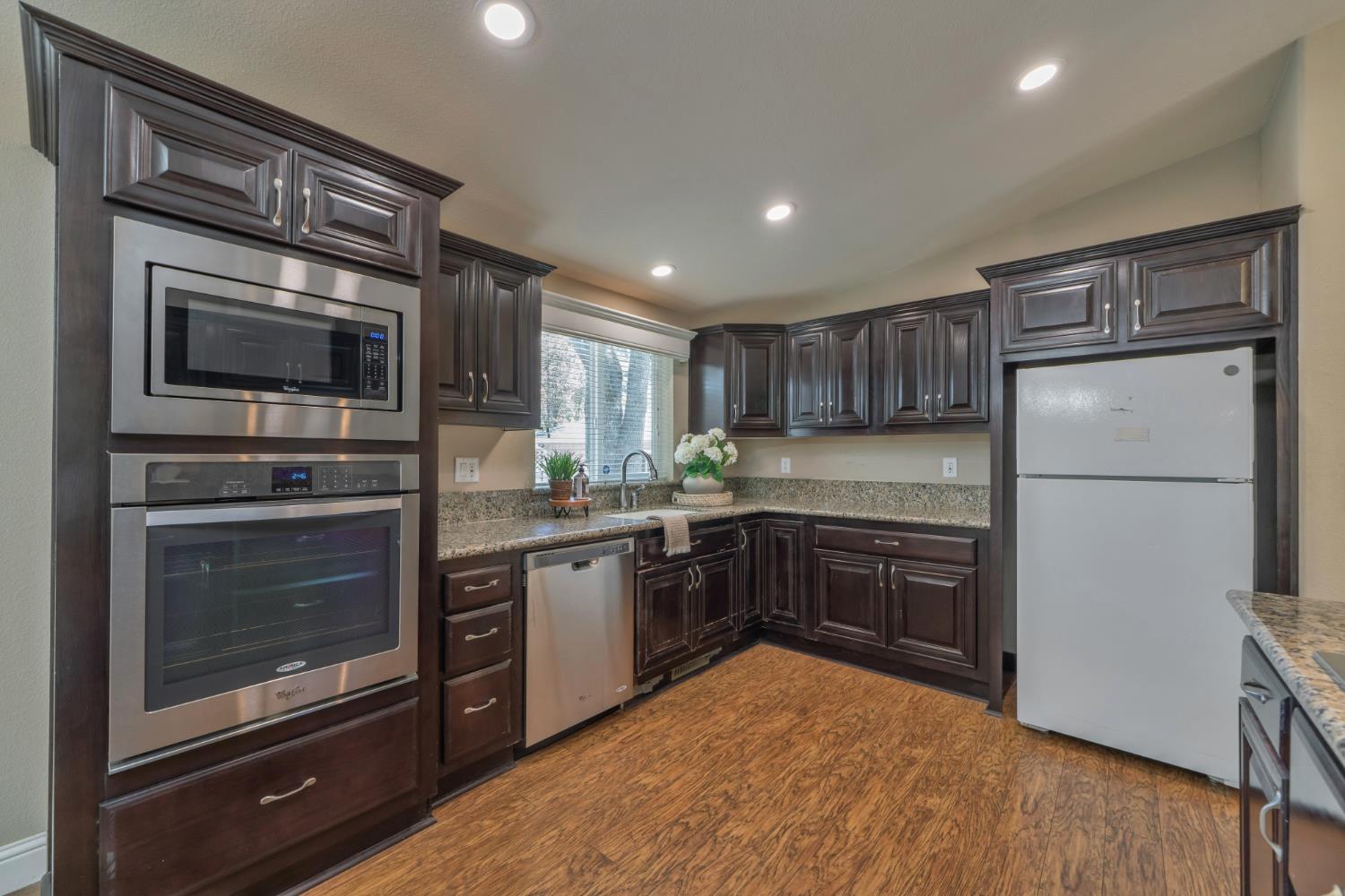 4420 Pleasant Valley Road, Unit 158 Diamond Springs, CA 95619 - Photo 10 of 40