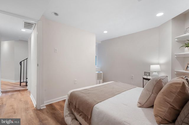 $490,000 | 207 R Street Northwest, Unit 2, Washington, DC 20001