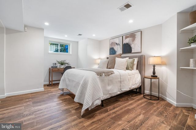 $490,000 | 207 R Street Northwest, Unit 2, Washington, DC 20001