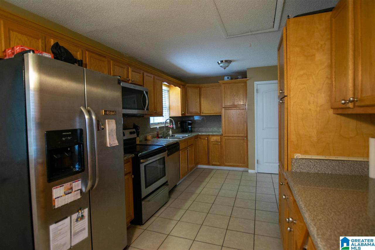 447 Johnson Street Gardendale, AL 35071 - Photo 23 of 39