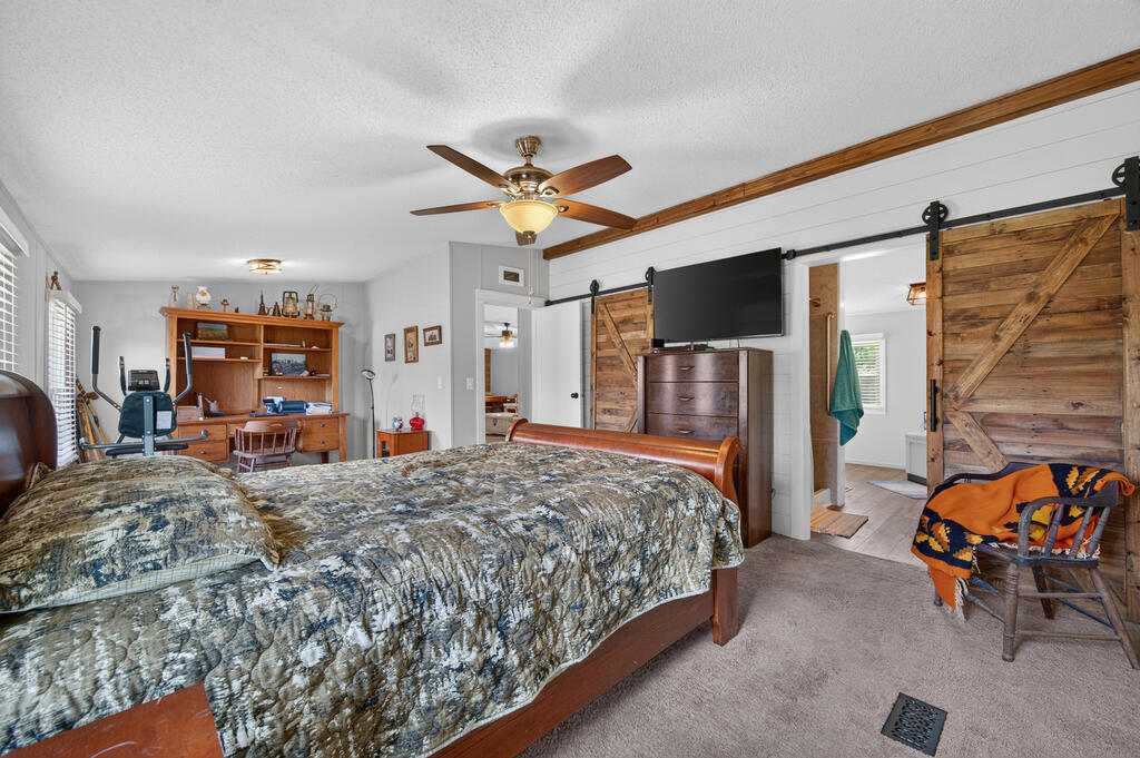 3687 Ivanhoe Road Ivanhoe, VA 24350 - Photo 20 of 81 Gallery Image 20