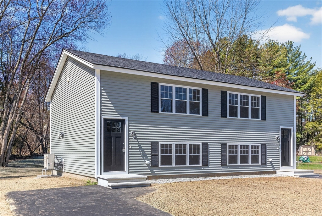13 Radcliffe Road, Unit B Billerica, MA 01821 - Photo 2 of 19