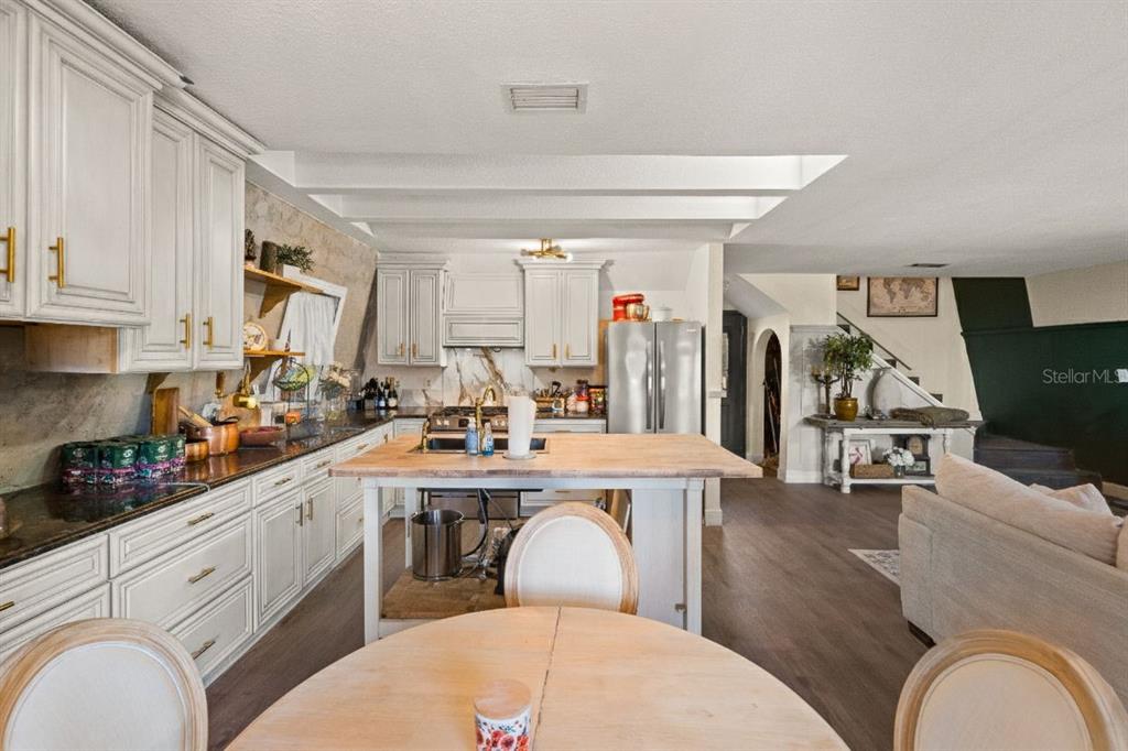 6271 Colony Circle Weeki Wachee, FL 34607 - Photo 18 of 60