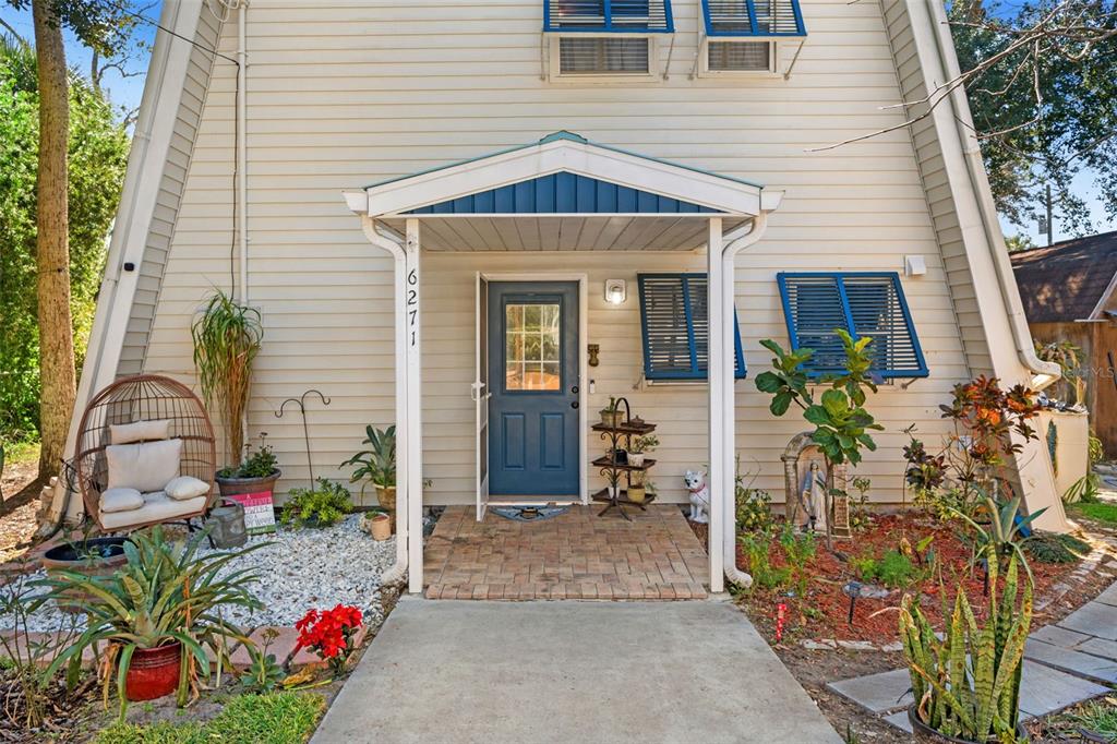 6271 Colony Circle Weeki Wachee, FL 34607 - Photo 2 of 60 a front view of a house