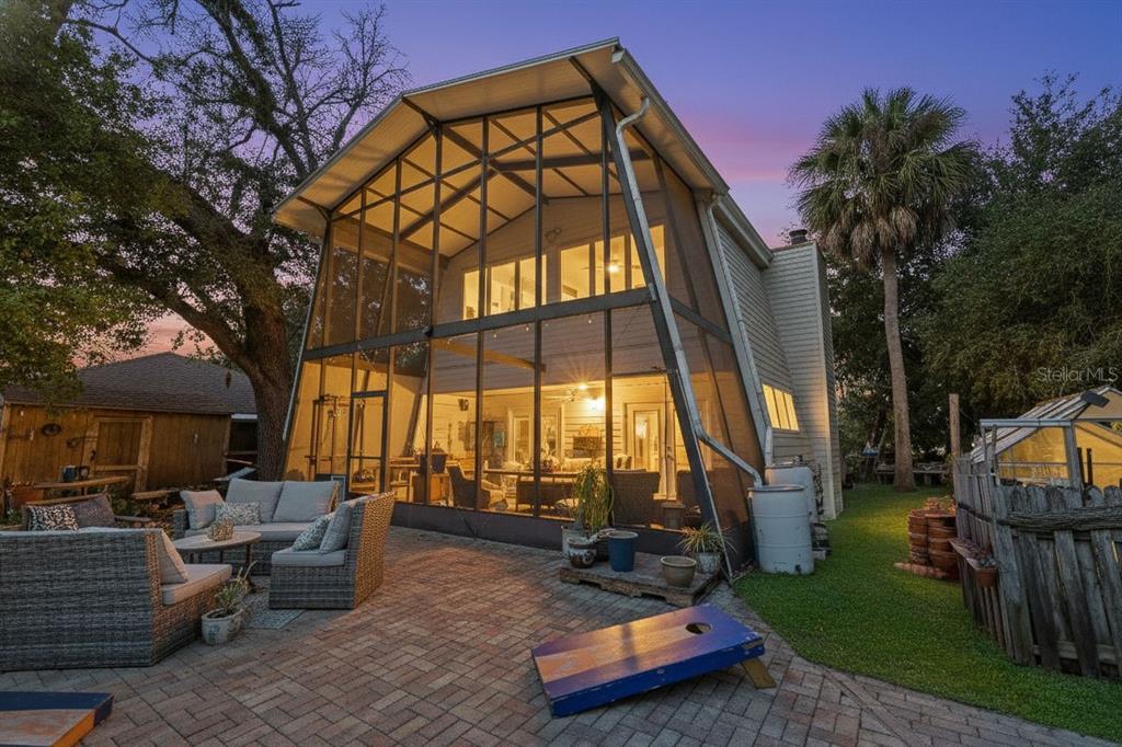 6271 Colony Circle Weeki Wachee, FL 34607 - Photo 4 of 60