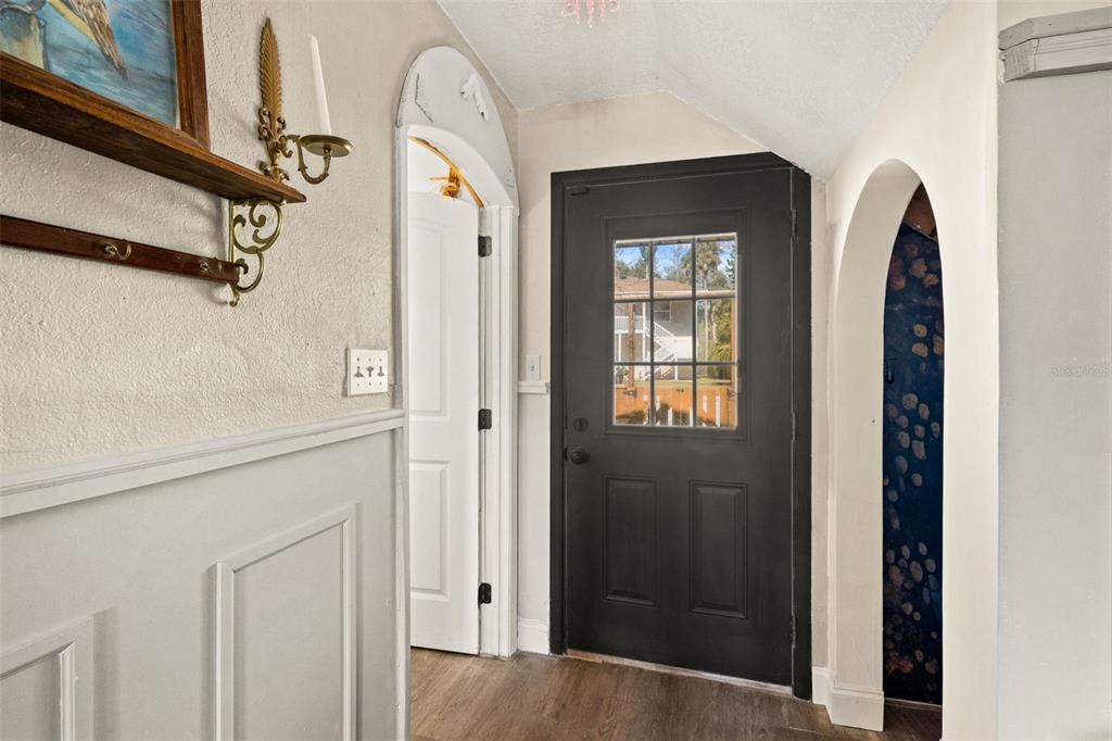 6271 Colony Circle Weeki Wachee, FL 34607 - Photo 7 of 60