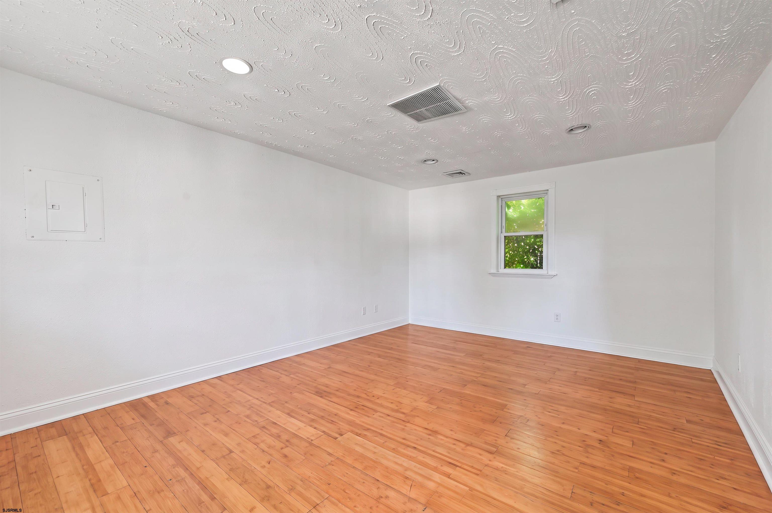397 Pitney Road Absecon, NJ 08201 - Photo 32 of 36 Gallery Image 32