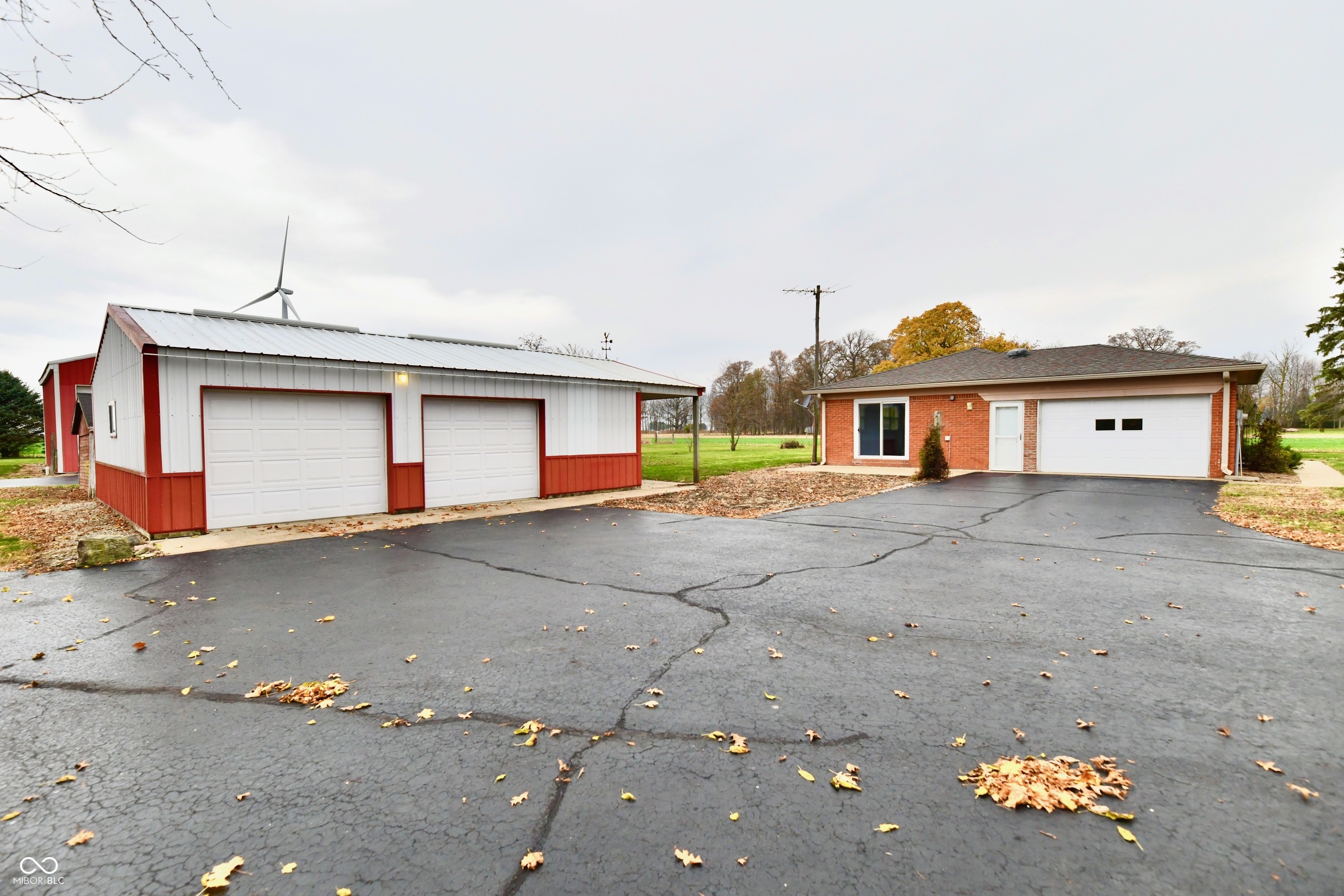 408 South 600 East Windfall, IN 46076 - Photo 2 of 39