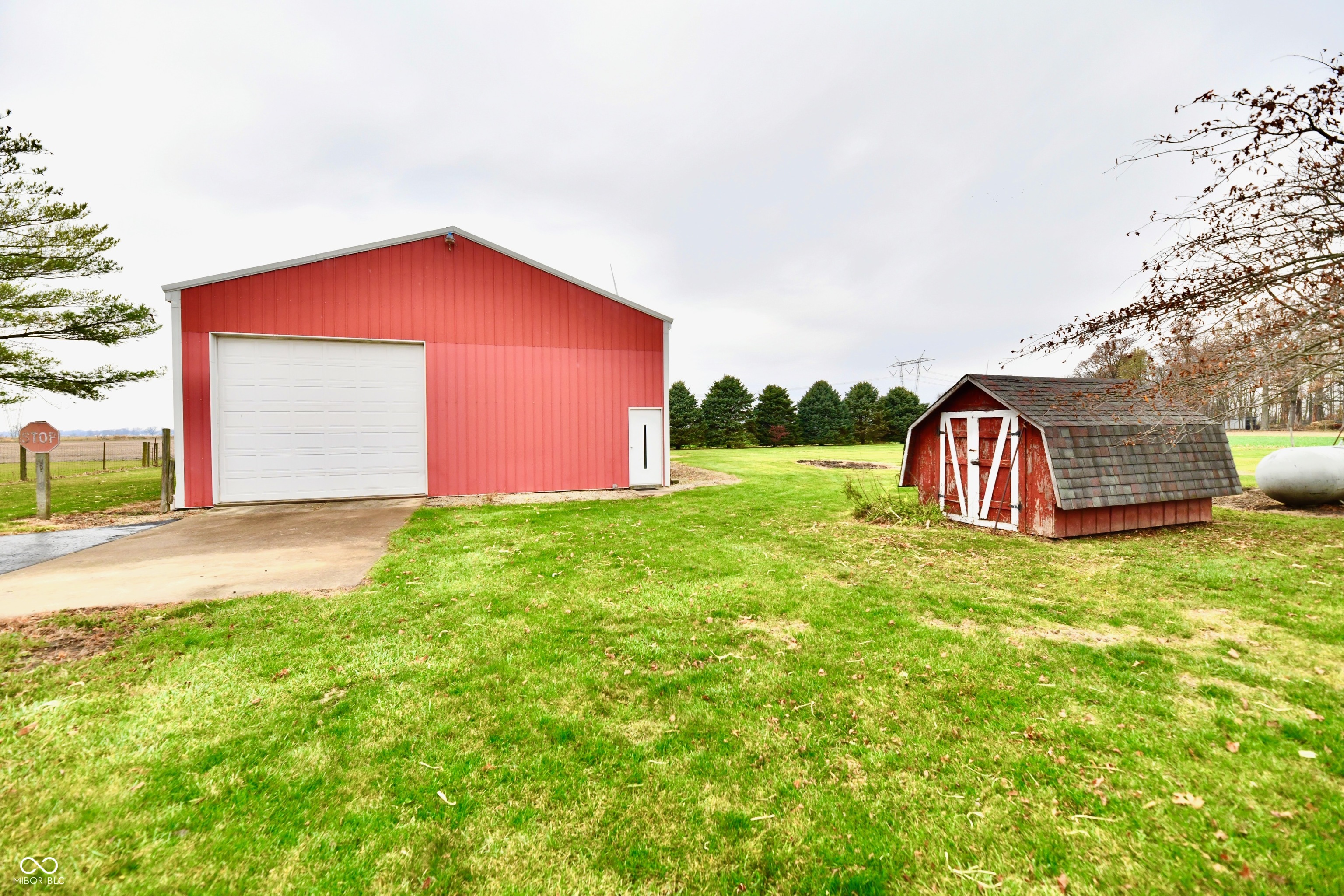 408 South 600 East Windfall, IN 46076 - Photo 3 of 39