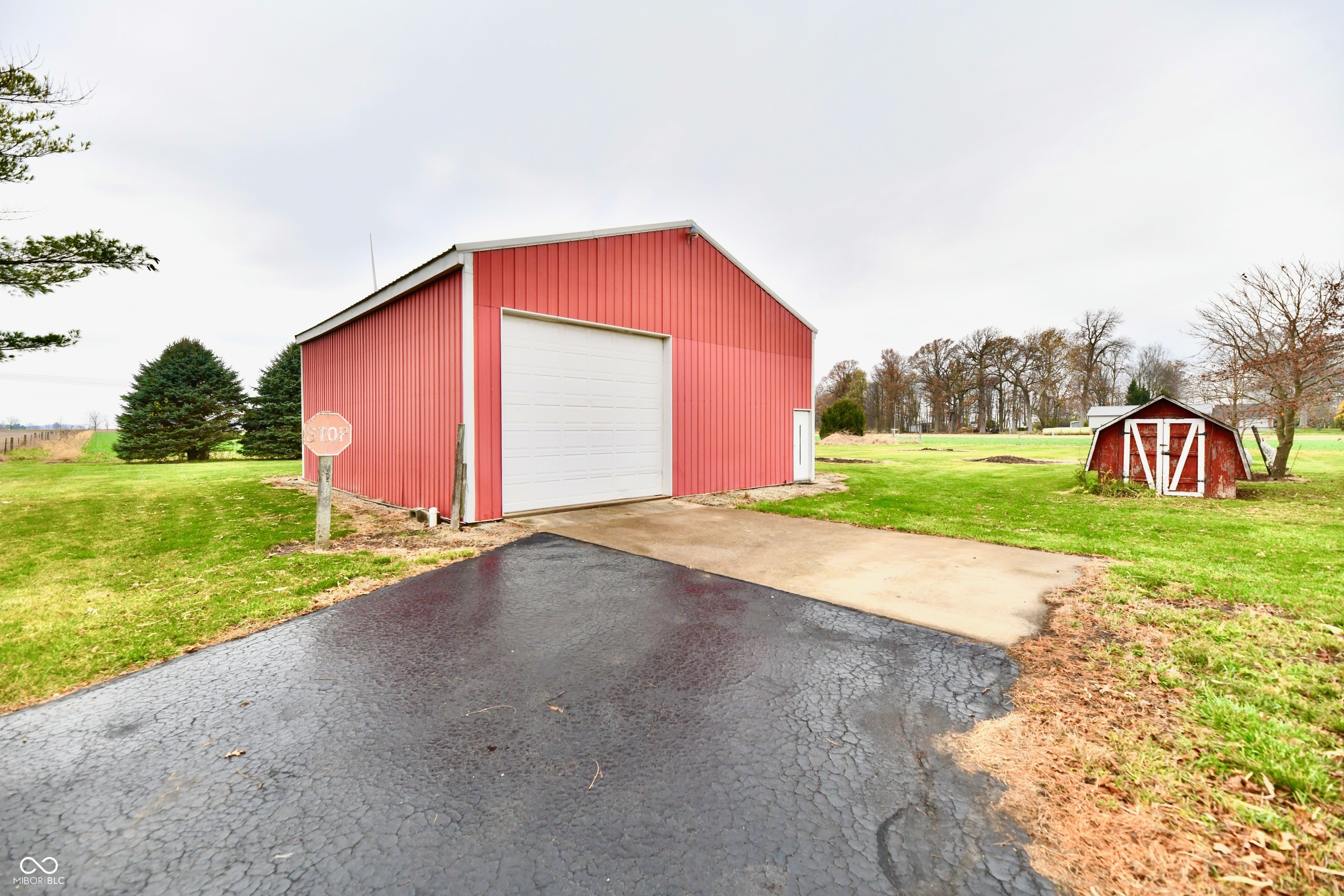 408 South 600 East Windfall, IN 46076 - Photo 4 of 39