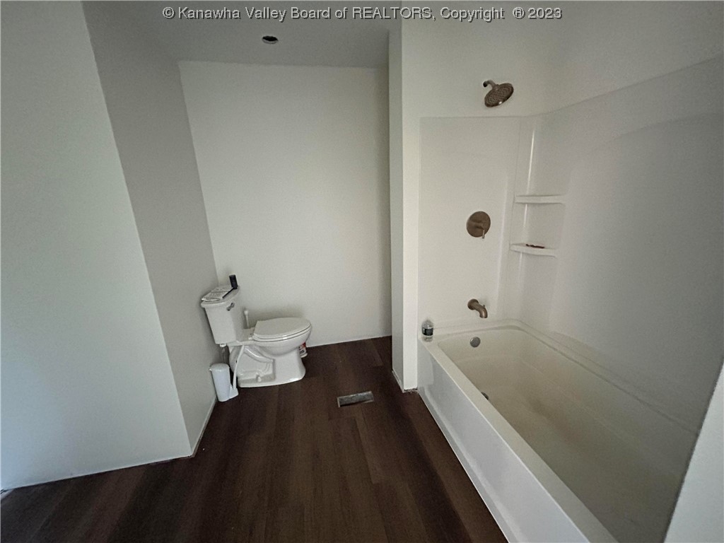 3678 Steele Ridge Road Red House, WV 25168 - Photo 16 of 24 Bathroom w/ Bedroom 1