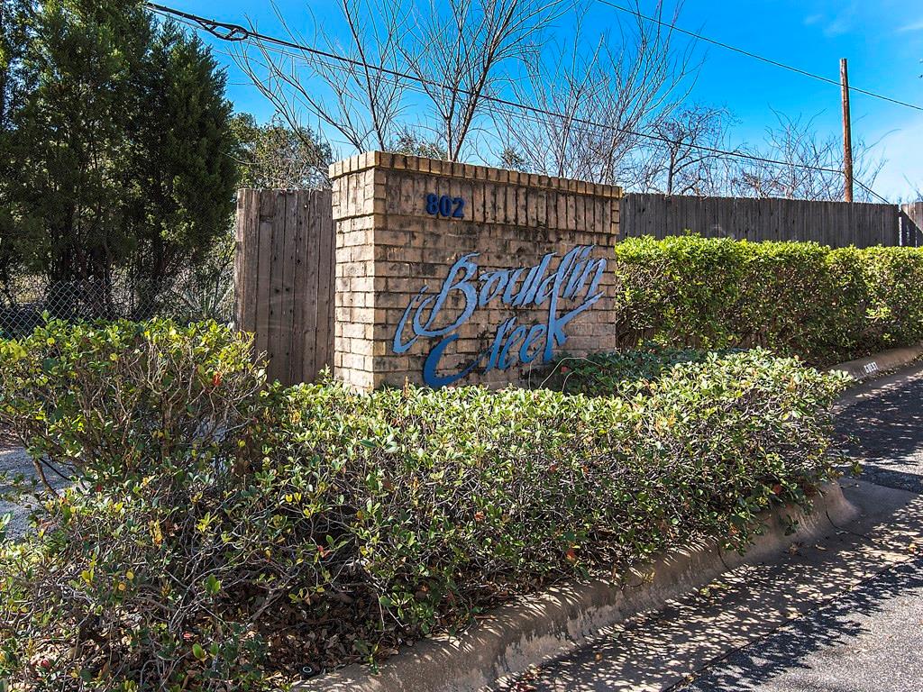 802 South 1st Street, Unit 206 Austin, TX 78704 - Photo 18 of 18 a view of a street with a building in the background