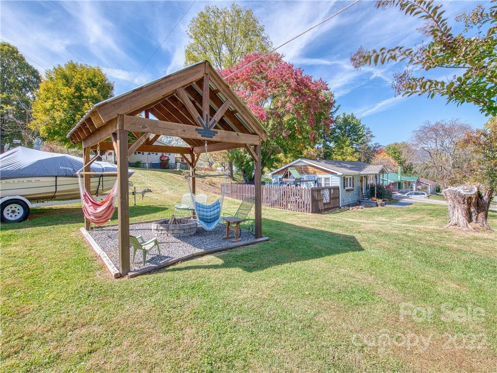 550 Lickstone Road Waynesville, NC 28786 - Photo 7 of 24 a view of a outdoor space