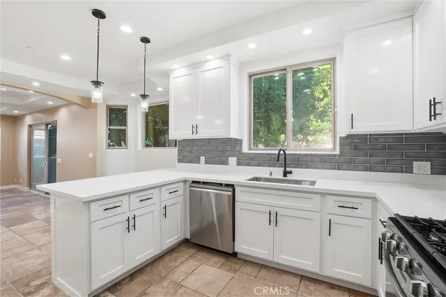 $1,195,000 | 127 West 219th Place, Carson, CA 90745