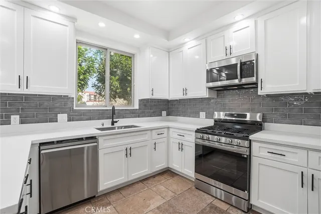 $1,195,000 | 127 West 219th Place, Carson, CA 90745