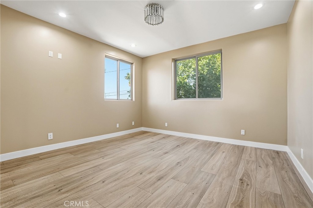 127 West 219th Place Carson, CA 90745 - Photo 30 of 69 Fourth bedroom shares the hallway bathroom with tub.