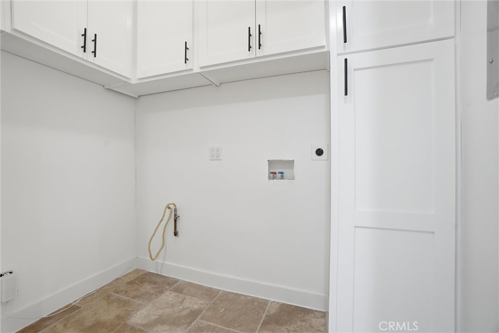 127 West 219th Place Carson, CA 90745 - Photo 54 of 69 Laundry room.